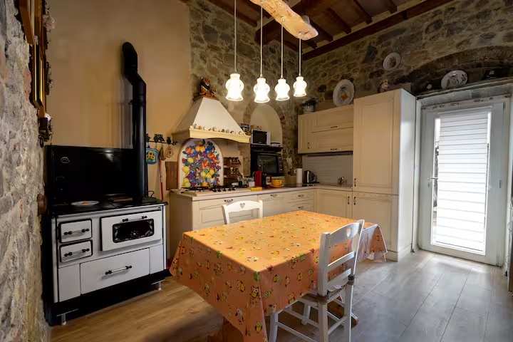 Mur en pierre et décoration