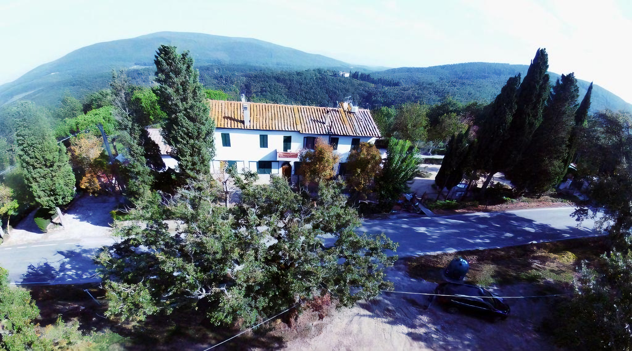 Vue de La Fabbrichina et de la campagne toscane